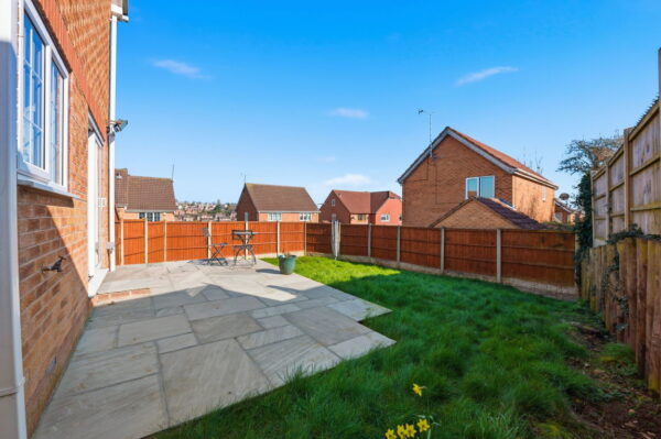 Hillcrest View, Carlton, Nottingham, Nottinghamshire, NG4 1LQ