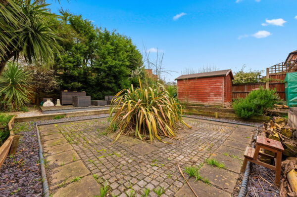 Arbrook Drive, Nottingham, Nottinghamshire, NG8 3PD