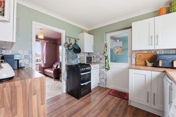 Langford Road, Arnold, Nottingham, NG5 7HR