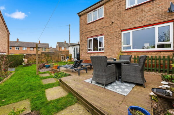 Langford Road, Arnold, Nottingham, NG5 7HR