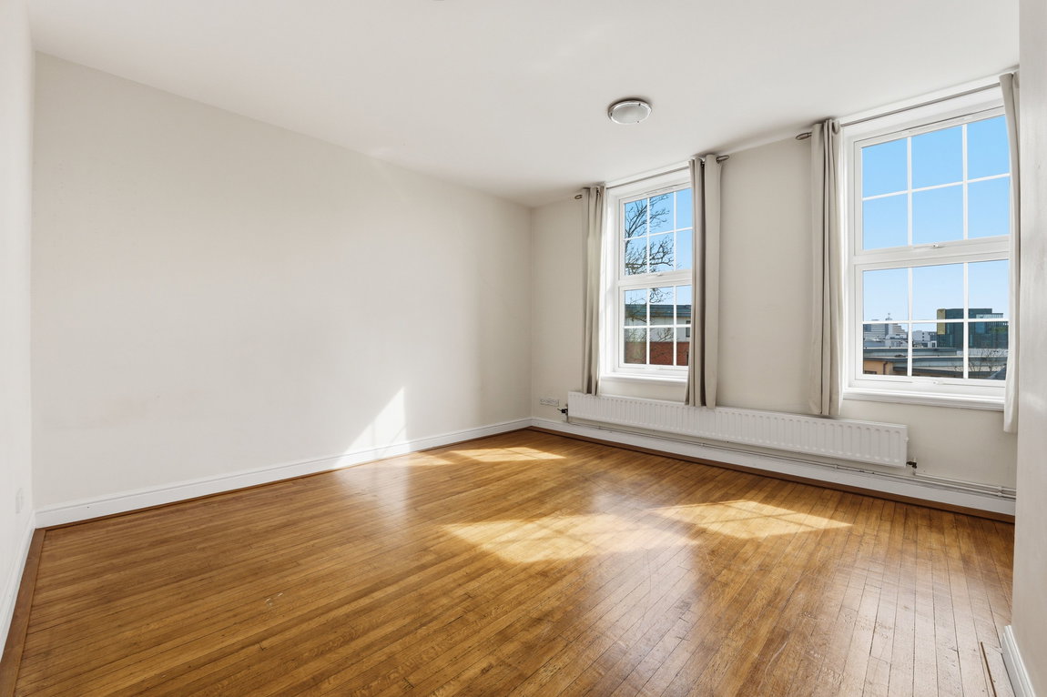 Peel Street, Nottingham, Nottinghamshire, NG1 4GN