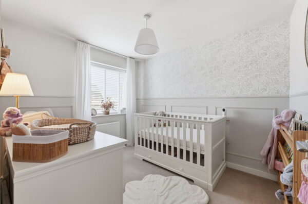 Vickers Close, Gedling, Nottingham, NG4 4LN