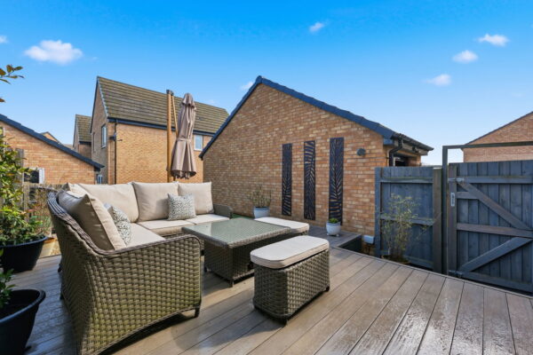 Vickers Close, Gedling, Nottingham, NG4 4LN