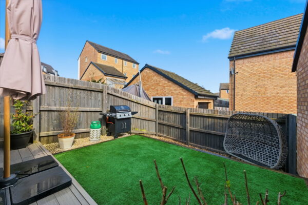 Vickers Close, Gedling, Nottingham, NG4 4LN