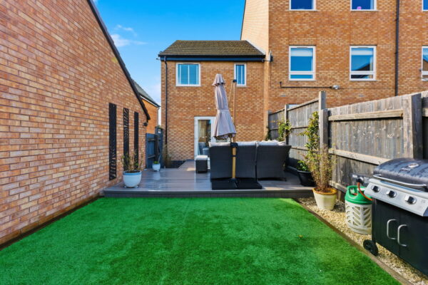 Vickers Close, Gedling, Nottingham, NG4 4LN