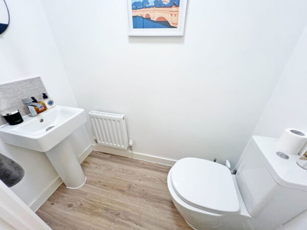 Upper Oaks Drive, Great Glen, Leicestershire, LE8 9HN