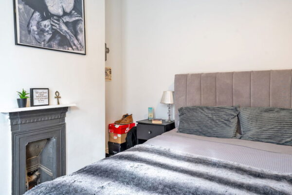 Midland Road, Rushden, NN10 9UJ