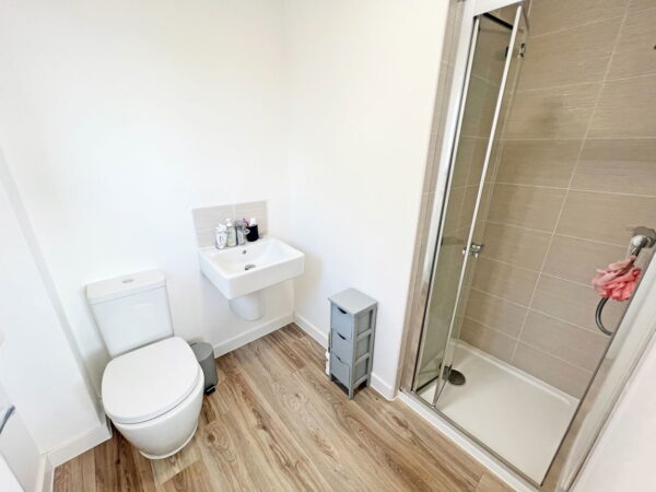 Upper Oaks Drive, Great Glen, Leicestershire, LE8 9HN