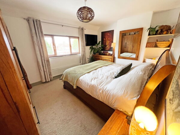 Owston Drive, Wigston, Leicestershire, LE18 2EN