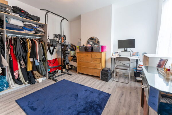 Midland Road, Rushden, NN10 9UJ