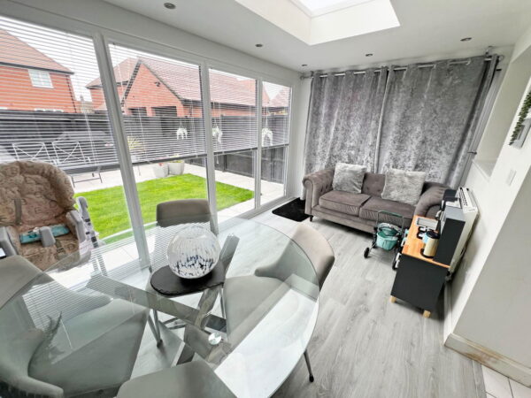 Deherle Lane, Hugglescote, Leicestershire, LE67 2EE