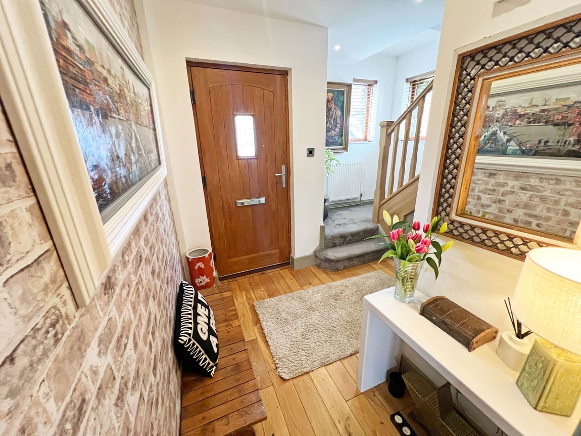 Owston Drive, Wigston, Leicestershire, LE18 2EN