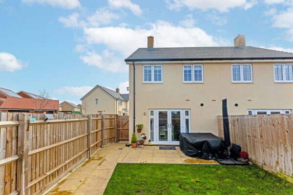 Whitworth Walk, Biddenham, Bedford, MK40