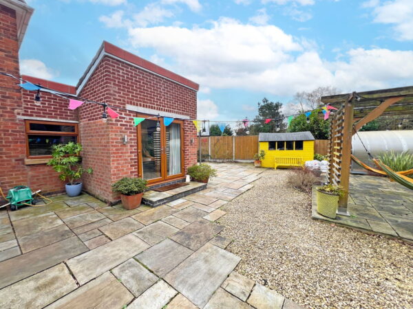 Owston Drive, Wigston, Leicestershire, LE18 2EN