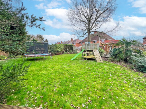 Owston Drive, Wigston, Leicestershire, LE18 2EN