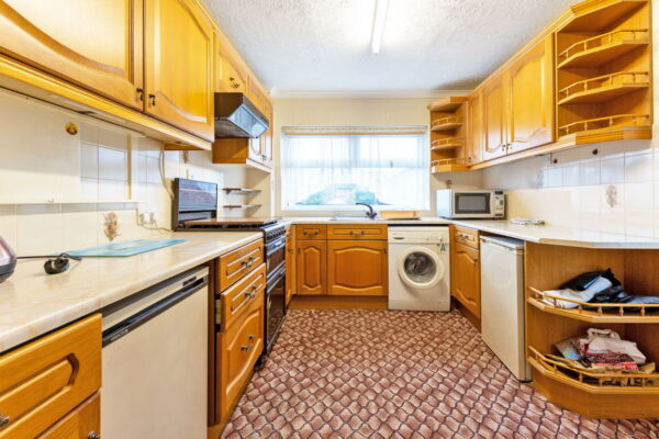 Arundel Drive, Bedford, MK41 8JF