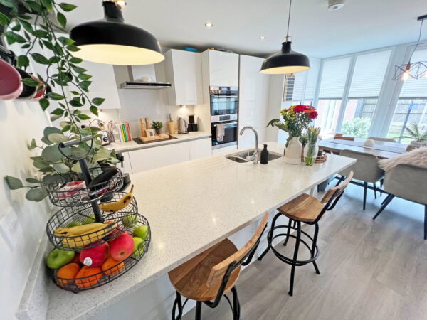 Irvine Crescent, Lubbesthorpe, Leicester, Leicestershire, LE19 4BT