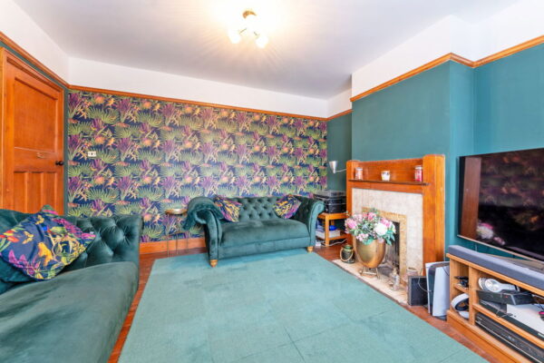 Kettering Road, Market Harborough, Leicestershire, LE16 8AW