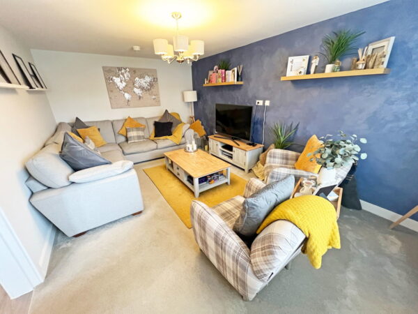 Irvine Crescent, Lubbesthorpe, Leicester, Leicestershire, LE19 4BT