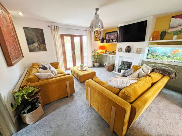 Owston Drive, Wigston, Leicestershire, LE18 2EN