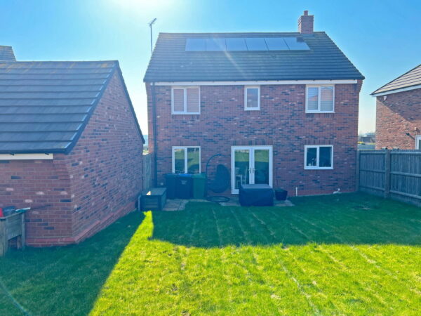 Upper Oaks Drive, Great Glen, Leicestershire, LE8 9HN