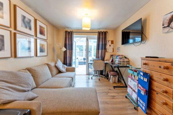 Kettering Road, Market Harborough, Leicestershire, LE16 8AW