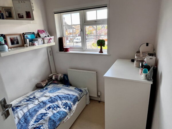 Highgate Avenue, Birstall, Leicester, LE4 3JJ