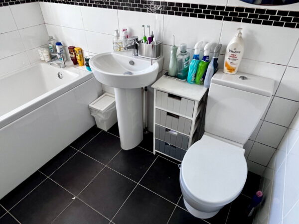 Highgate Avenue, Birstall, Leicester, LE4 3JJ