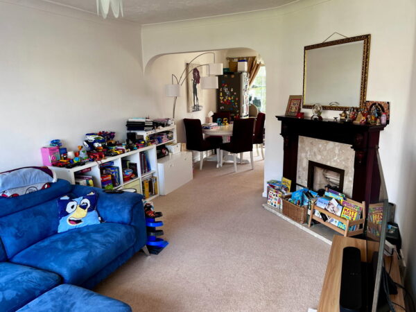 Highgate Avenue, Birstall, Leicester, LE4 3JJ