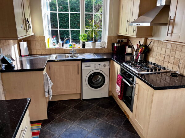 Highgate Avenue, Birstall, Leicester, LE4 3JJ