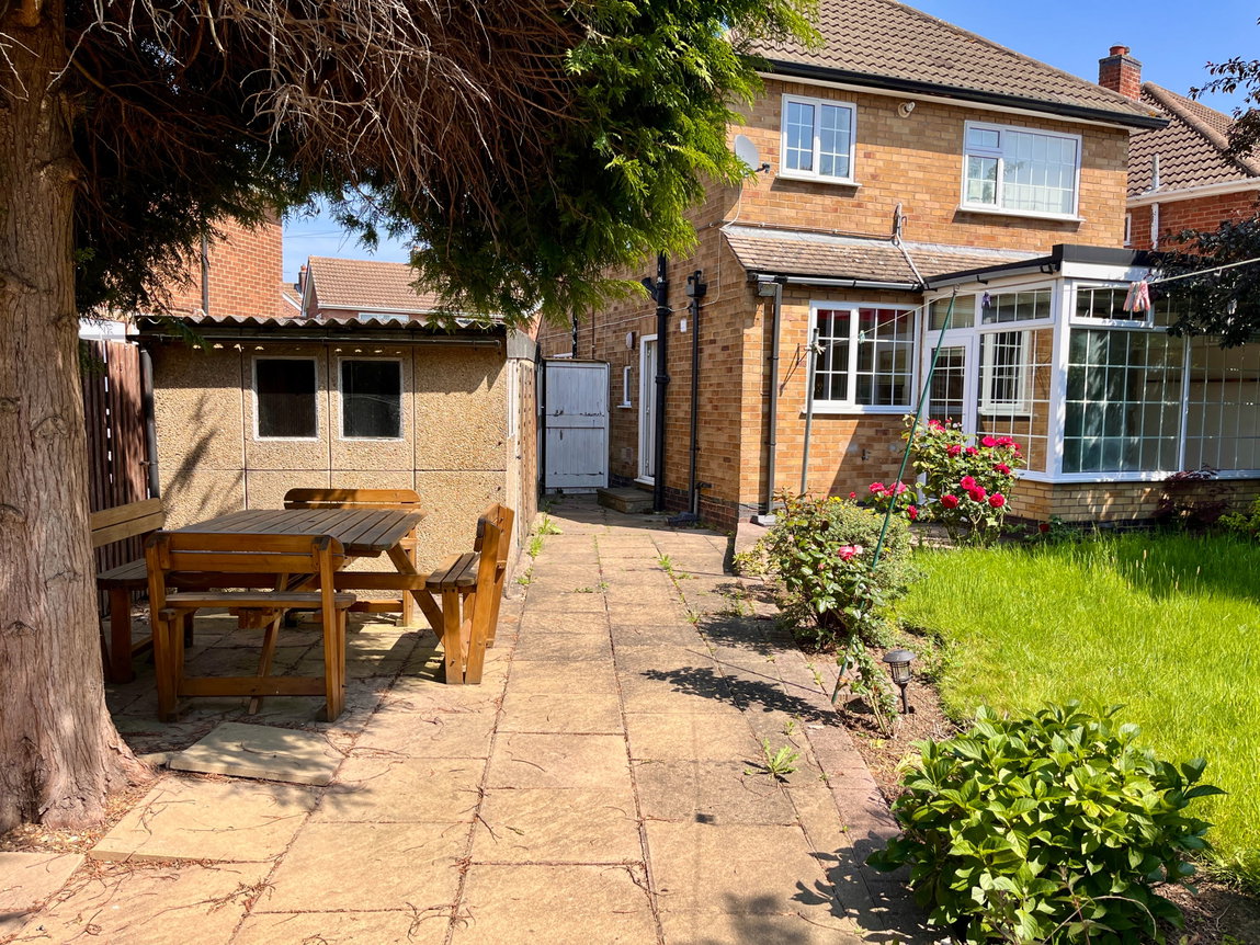Highgate Avenue, Birstall, Leicester, LE4 3JJ