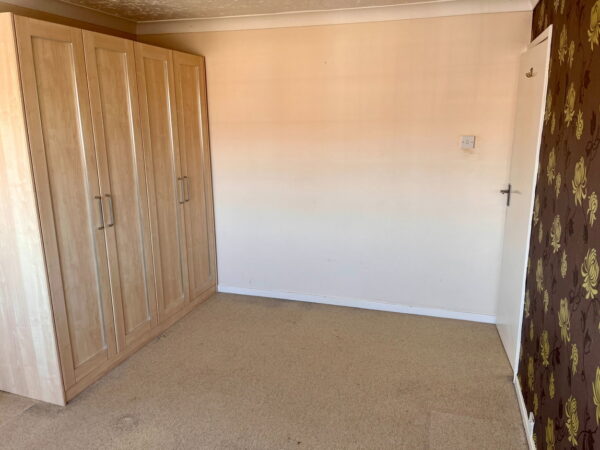 Highgate Avenue, Birstall, Leicester, LE4 3JJ