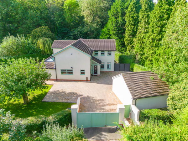 Bridle Road, Burton Joyce, Nottingham, NG14 5FT