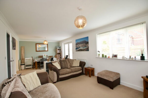 6 Simkin Walk, Long Eaton, Nottingham, NG10 3SD