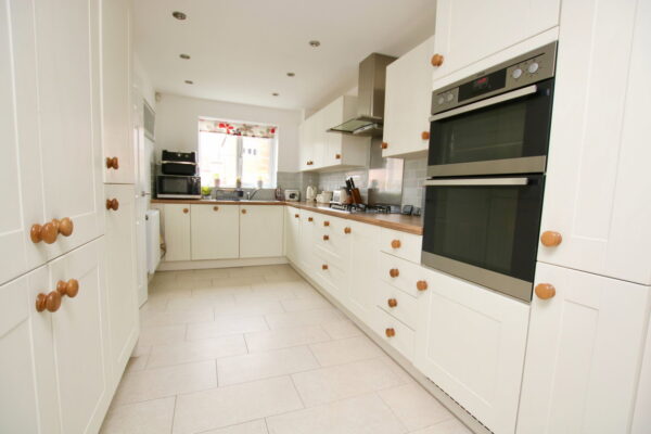 6 Simkin Walk, Long Eaton, Nottingham, NG10 3SD