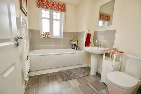 Princess Boulevard, Nottingham, NG8 6HE