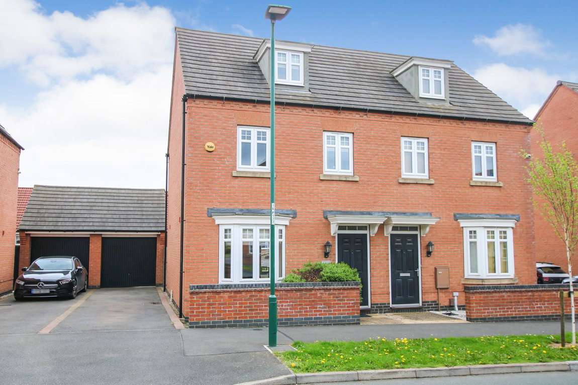 Princess Boulevard, Nottingham, NG8 6HE