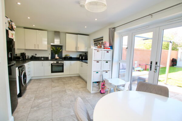 Ferny Close, Overseal, Derbyshire, DE12 6NU