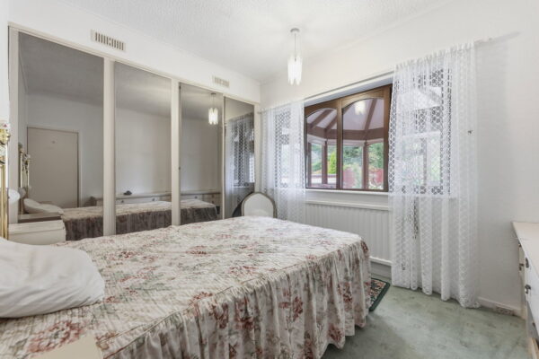 Douglas Avenue, Carlton, Nottingham, Nottinghamshire, NG4 1AJ