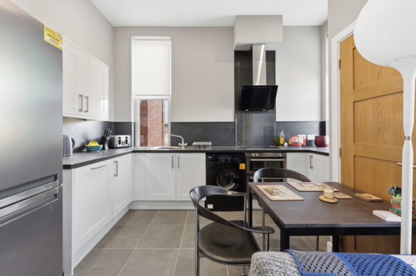 Vivian Avenue, Sherwood Rise, Nottingham, NG5 1AF