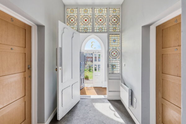 Vivian Avenue, Sherwood Rise, Nottingham, NG5 1AF