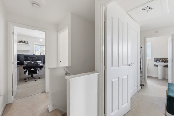 Ashmore Close, Gedling, Nottingham, NG4 4LT