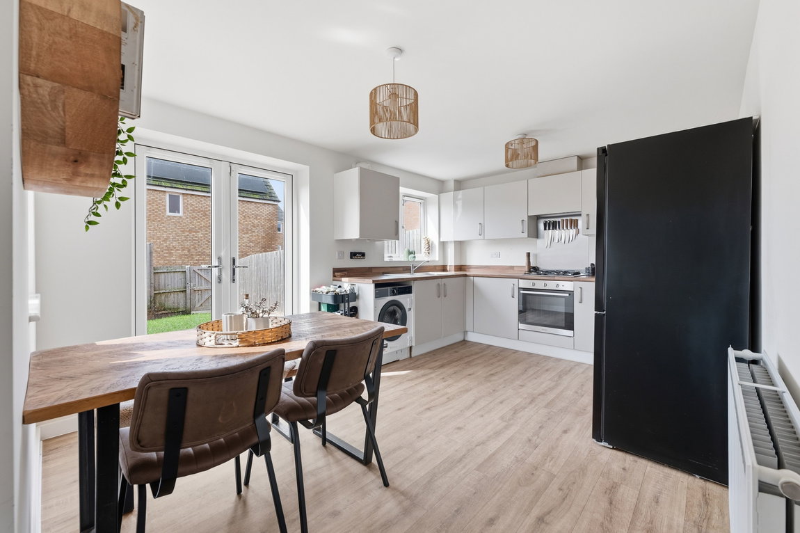 Ashmore Close, Gedling, Nottingham, NG4 4LT