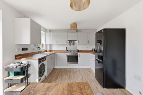 Ashmore Close, Gedling, Nottingham, NG4 4LT