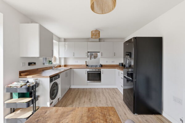 Ashmore Close, Gedling, Nottingham, NG4 4LT