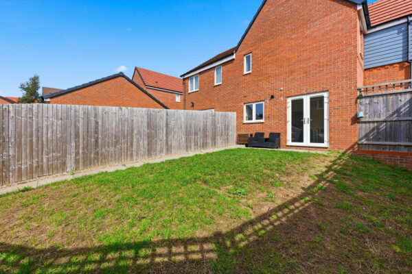 Ashmore Close, Gedling, Nottingham, NG4 4LT