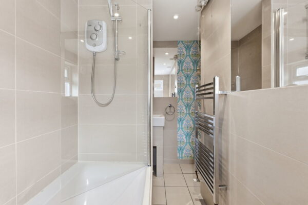 Campbell Grove, Nottingham, Nottinghamshire, NG3 1HA