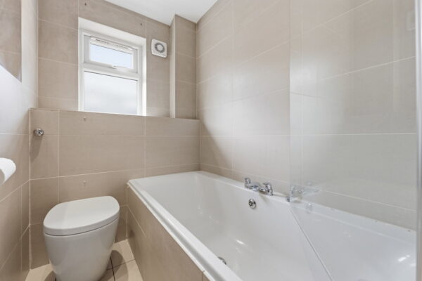 Campbell Grove, Nottingham, Nottinghamshire, NG3 1HA
