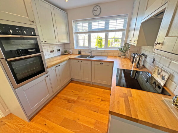 Springfield Close, Glenfield, Leicester, Leicestershire, LE3 8RU