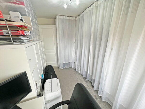 Borrowby Close, Hamilton, Leicester, Leicestershire, LE5 1WQ